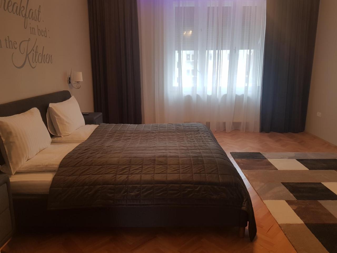 City Center Dream Apartment Timisoara Bagian luar foto